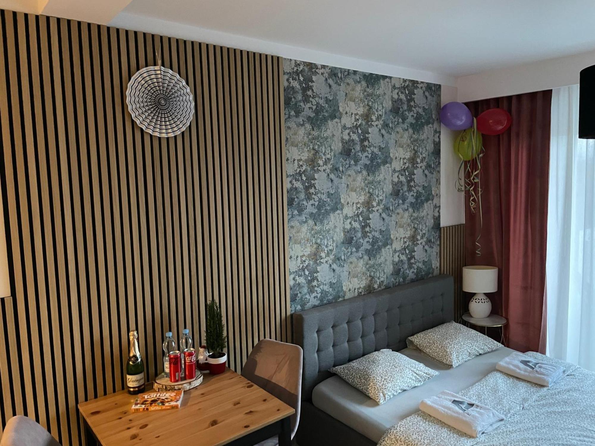 Apartament Royal Chelmonskiego Śrem Exterior foto